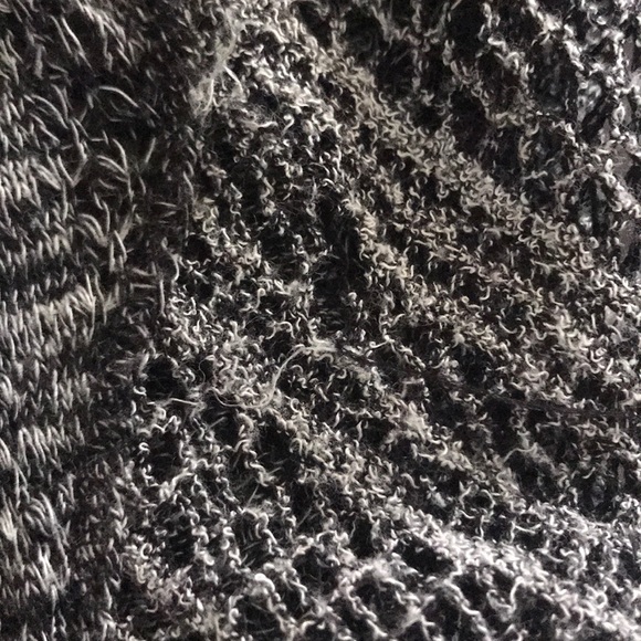 UO Lightweight knit sweater - Picture 4 of 4